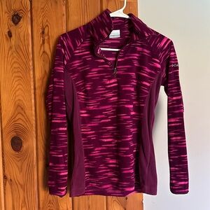 Women’s fleece sweatshirt